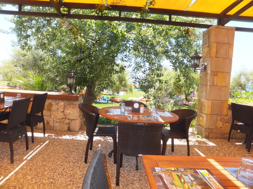 Aytas Hotel Ayvalik Bagian luar foto