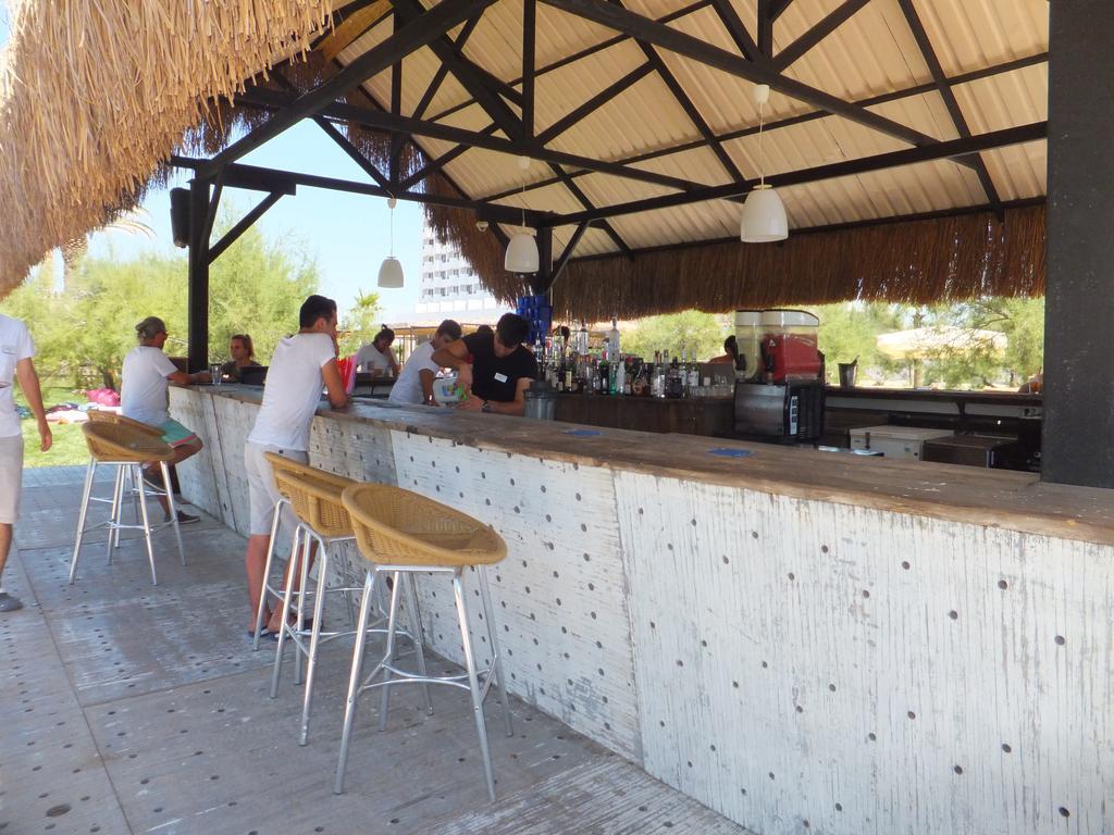 Aytas Hotel Ayvalik Bagian luar foto