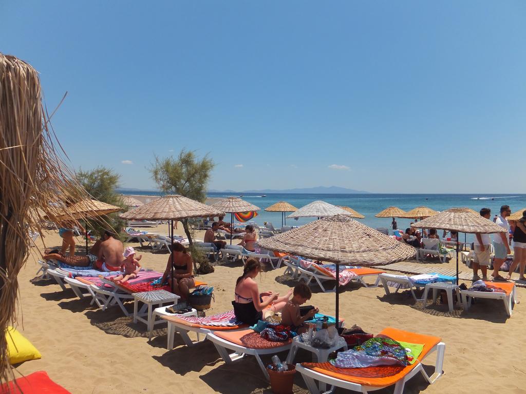Aytas Hotel Ayvalik Bagian luar foto